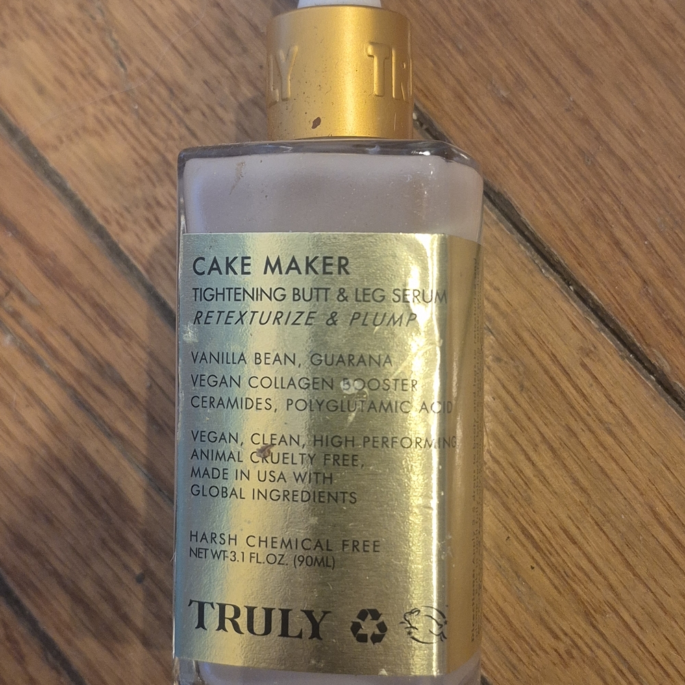 TRULY Cake Maker Tightening Serum - Gold